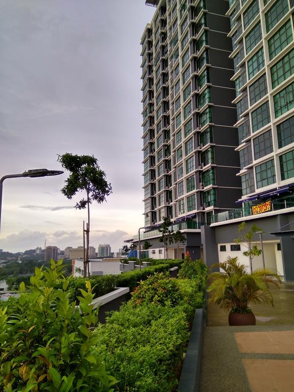 Shah Vista Alam Apartemen