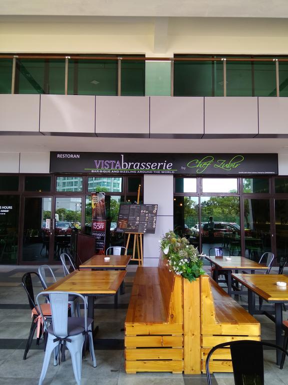 Shah Vista Alam Apartemen *